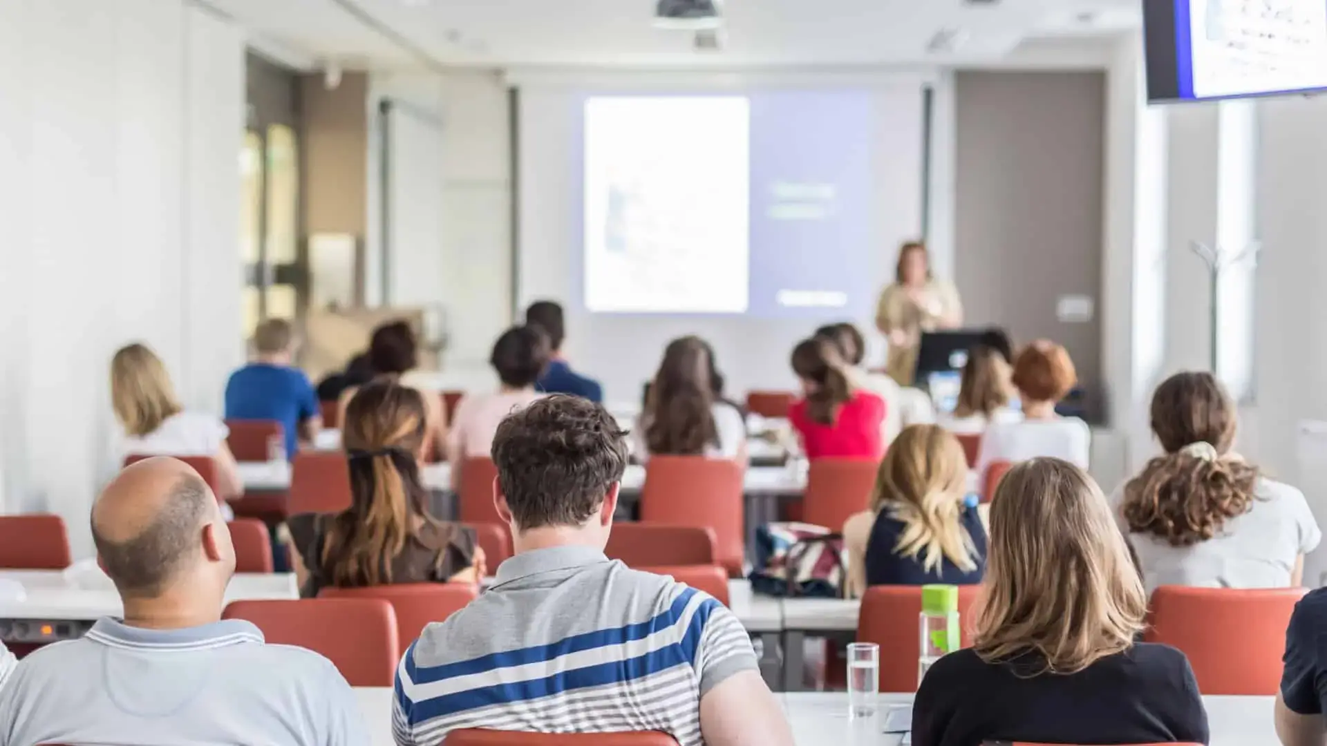 How Artificial Intelligence (AI) is Impacting College Students