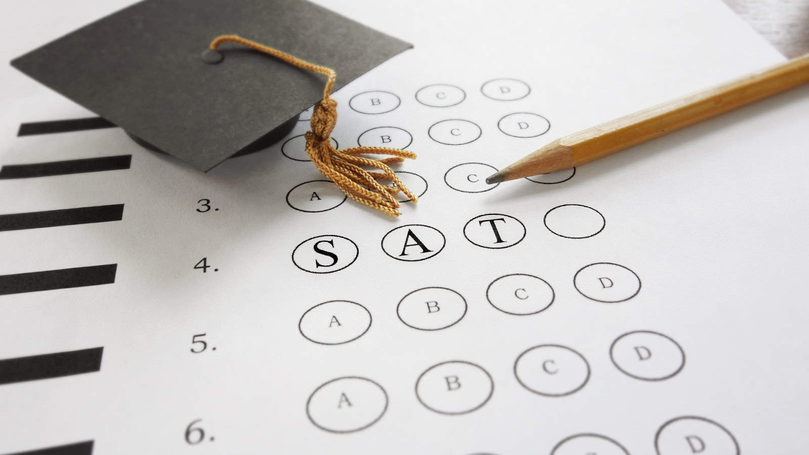 omr sheet with a pencil highlighting how good a 1300 sat score is