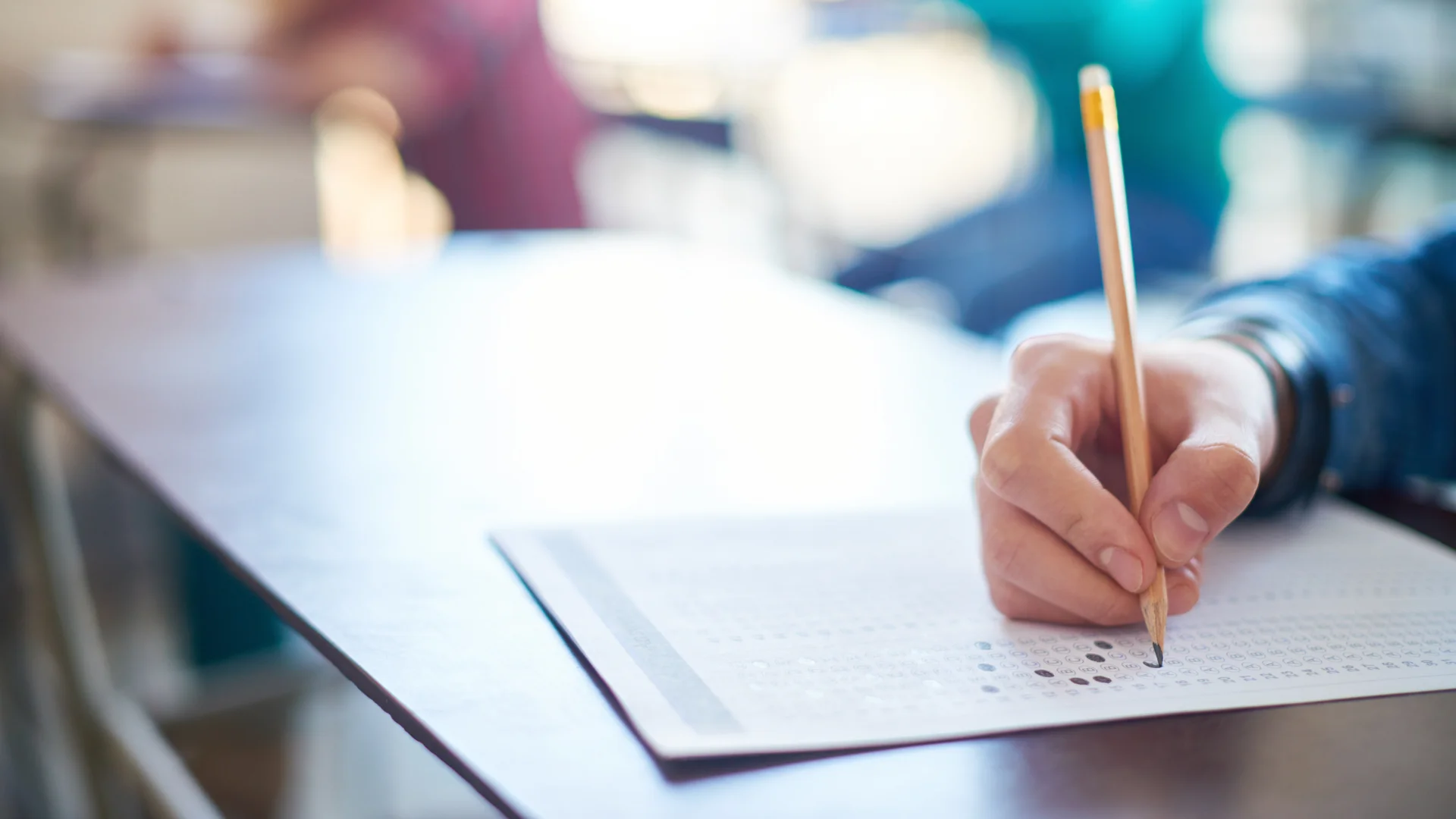 students giving their sat exam