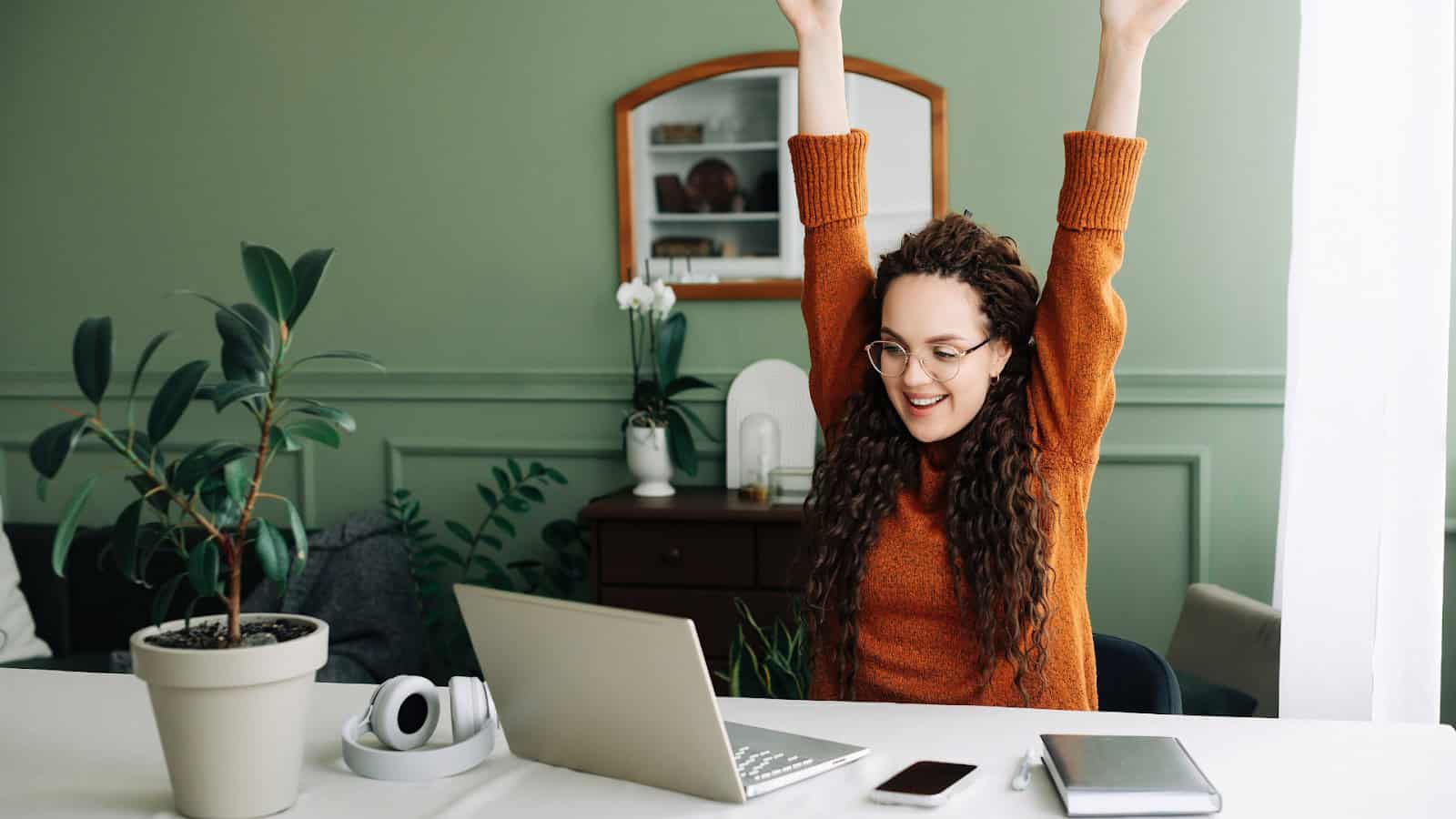 woman waiting for her act score finally received one